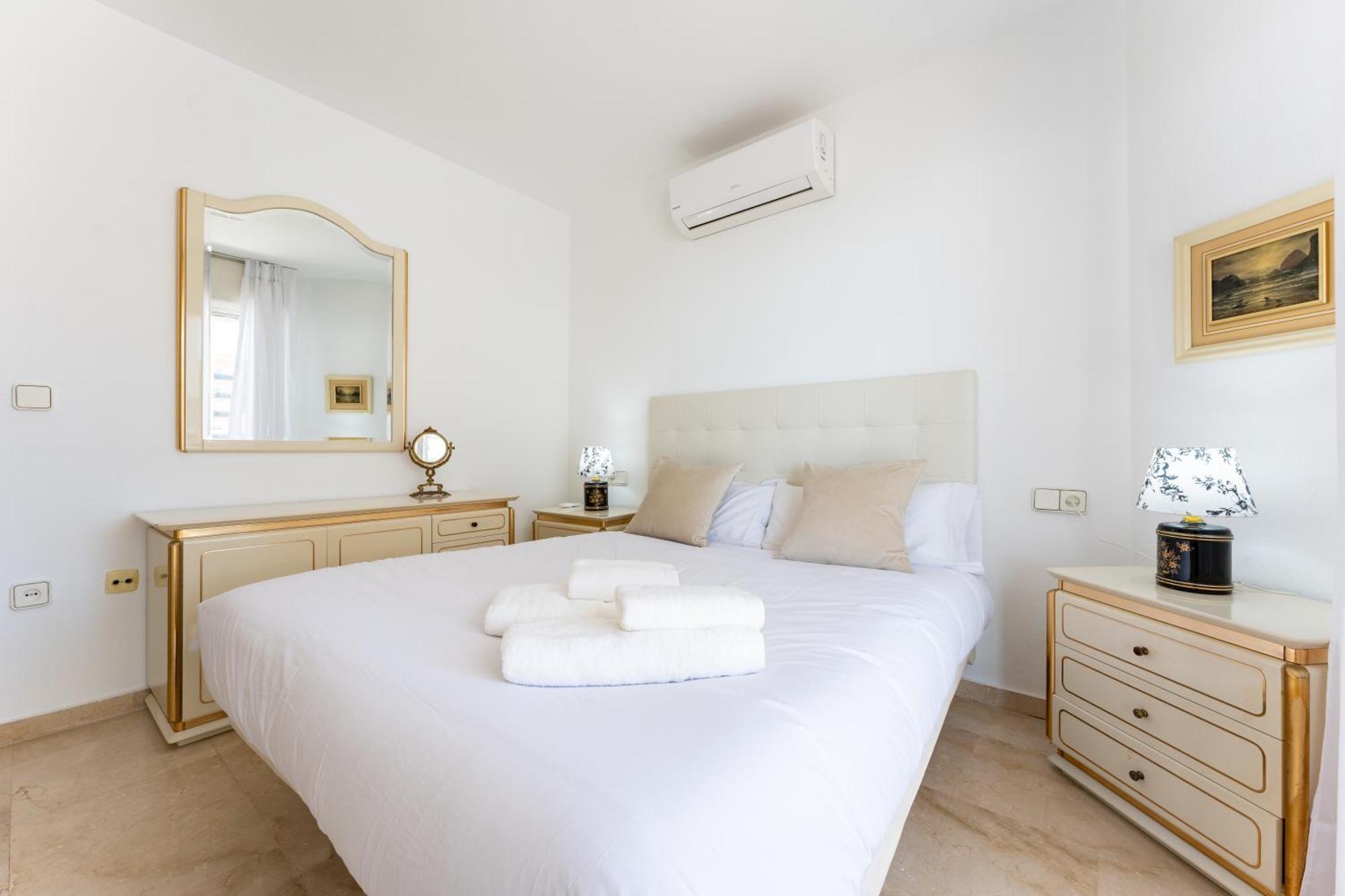 Appartement Tropico Carihuela View & Parking à Torremolinos Extérieur photo