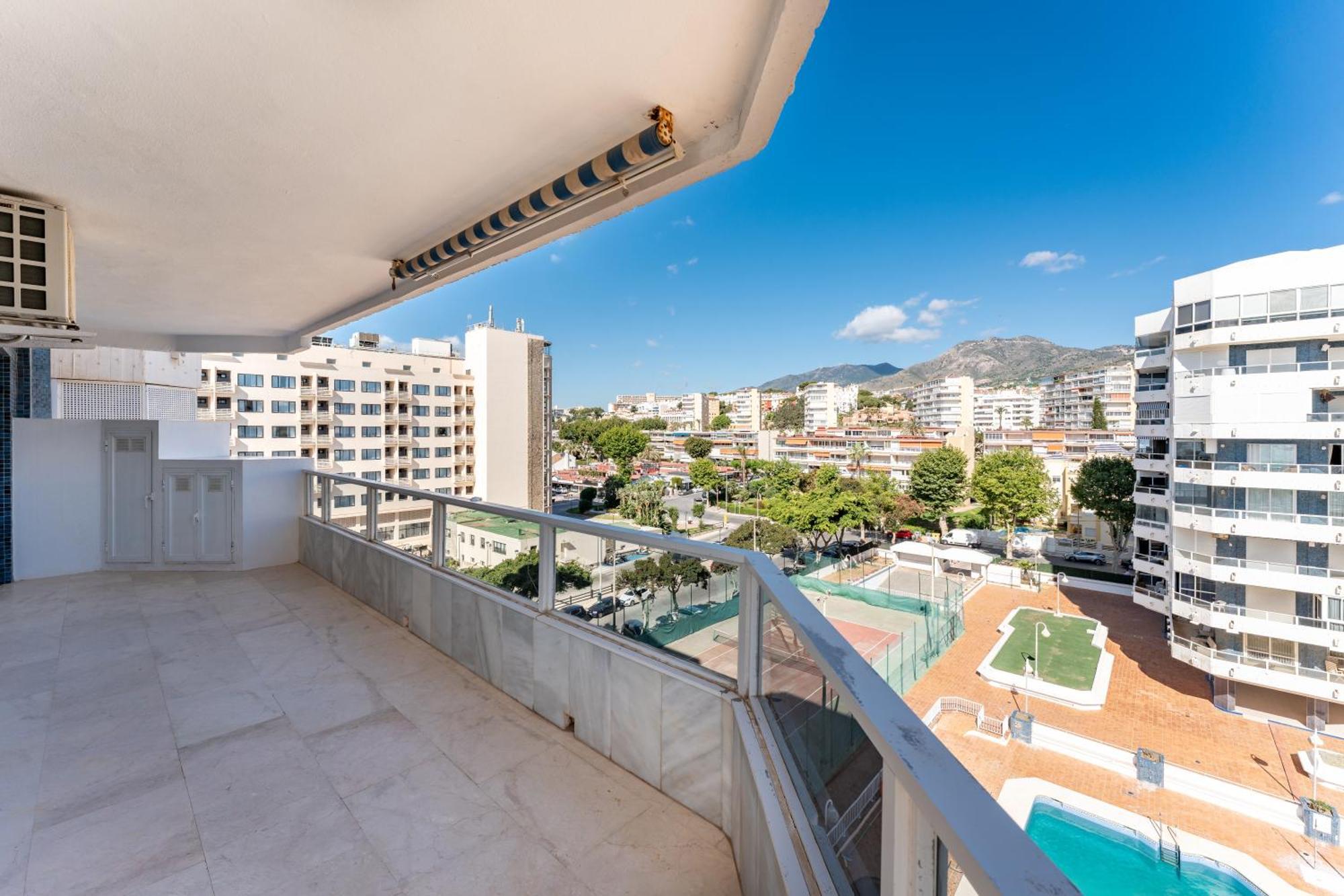 Appartement Tropico Carihuela View & Parking à Torremolinos Extérieur photo